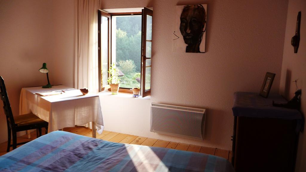 La Chouette A L'Heure Du Pinson Bed & Breakfast Saint-Pierre-d'Entremont  Екстериор снимка